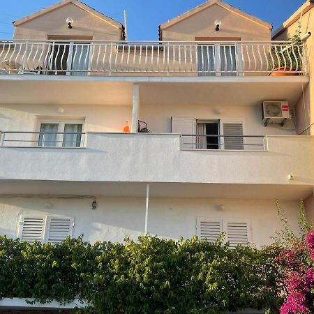 חוואר Apartment Branka Kustura מראה חיצוני תמונה