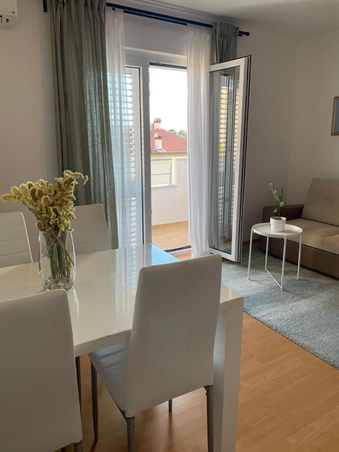 חוואר Apartment Branka Kustura מראה חיצוני תמונה