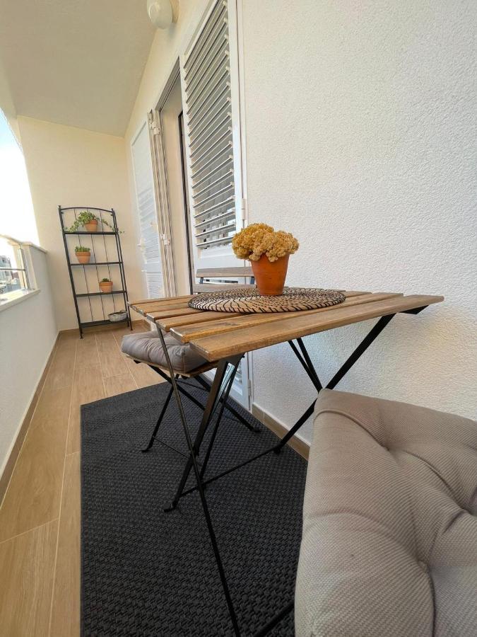 חוואר Apartment Branka Kustura מראה חיצוני תמונה